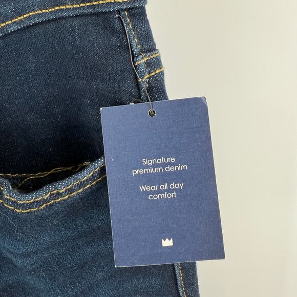 Crown & Ivy Jeans SZ 4 Jaden Wash High Rise Flare Gold Hem Denim NWT Cotton - Picture 4 of 13